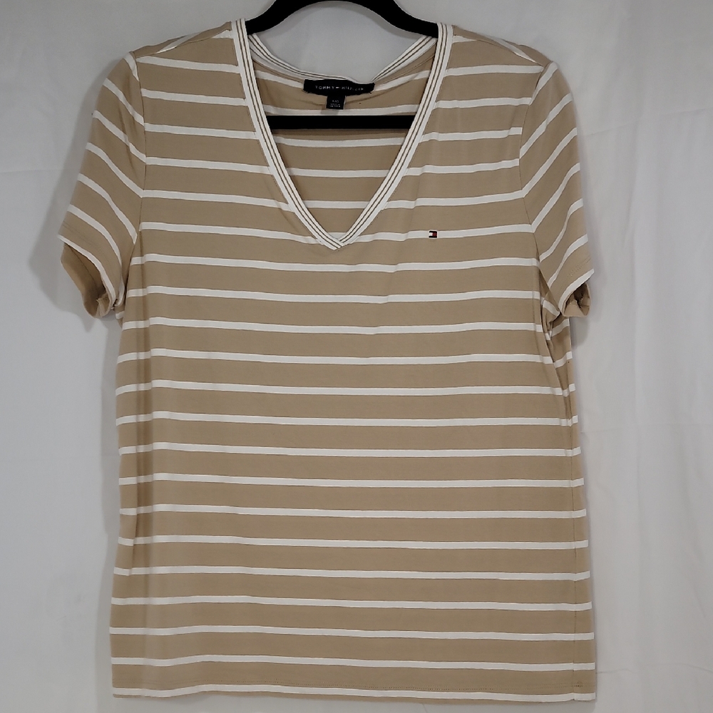 Tommy Hilfiger Tan and White Fitted Short Sleeve Tee